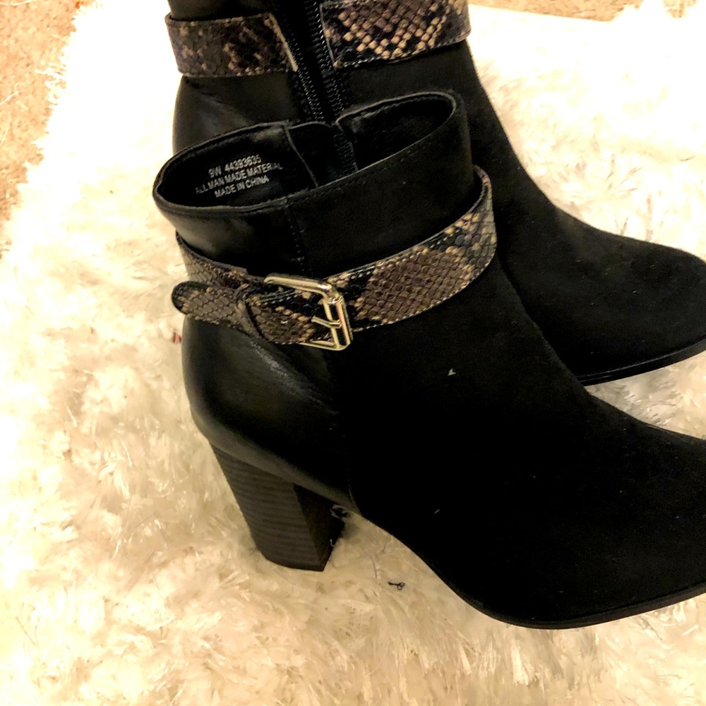 Short Boots.